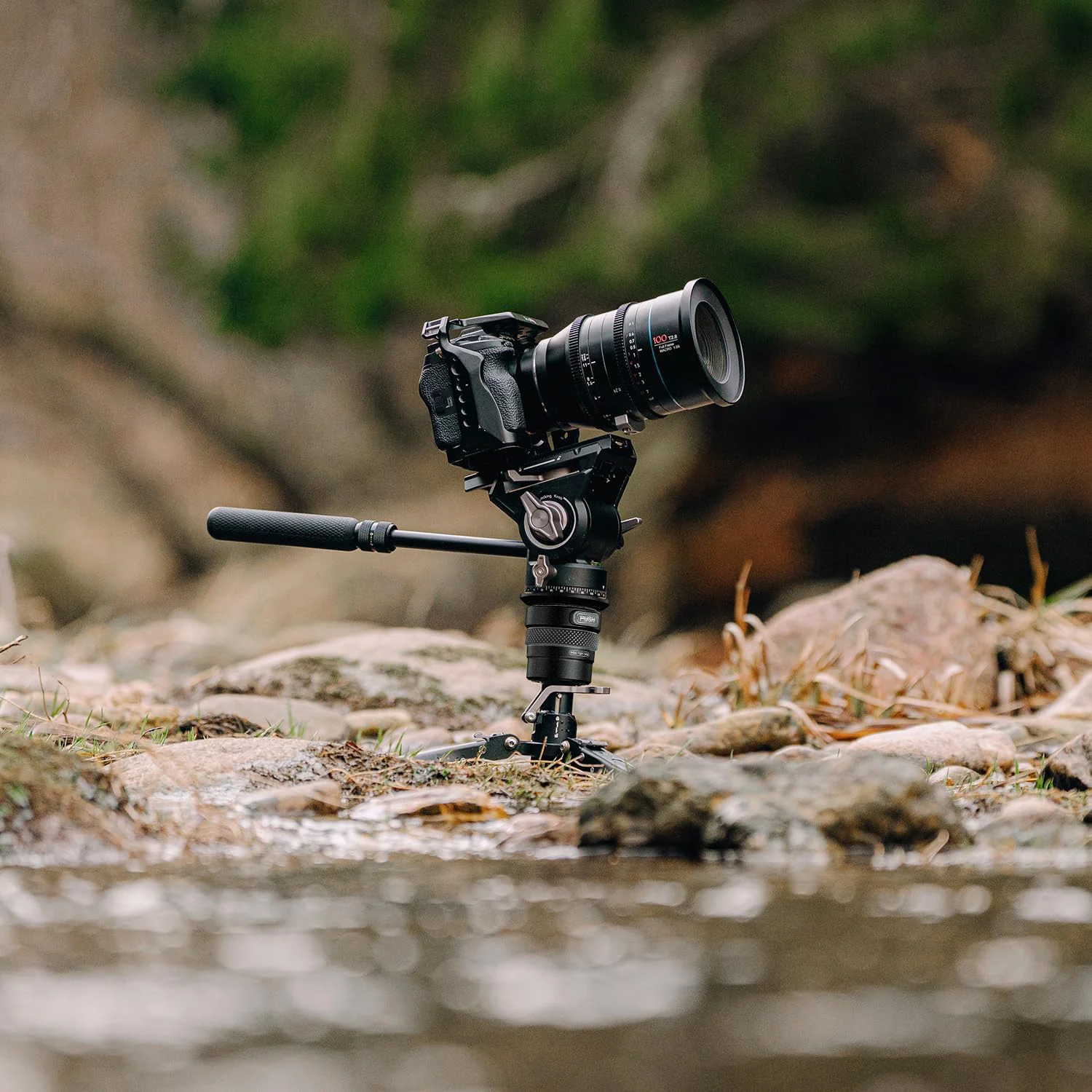 COMAN M1 Pro V5 Carbon Fiber Monopod One Click Quick Release 69in for Photo Video and Sports Events - Image 25